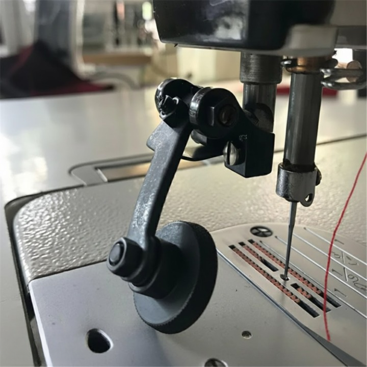 Sewing Machine Leather Rolling Foot | Smooth Movement | Rotating Wheel