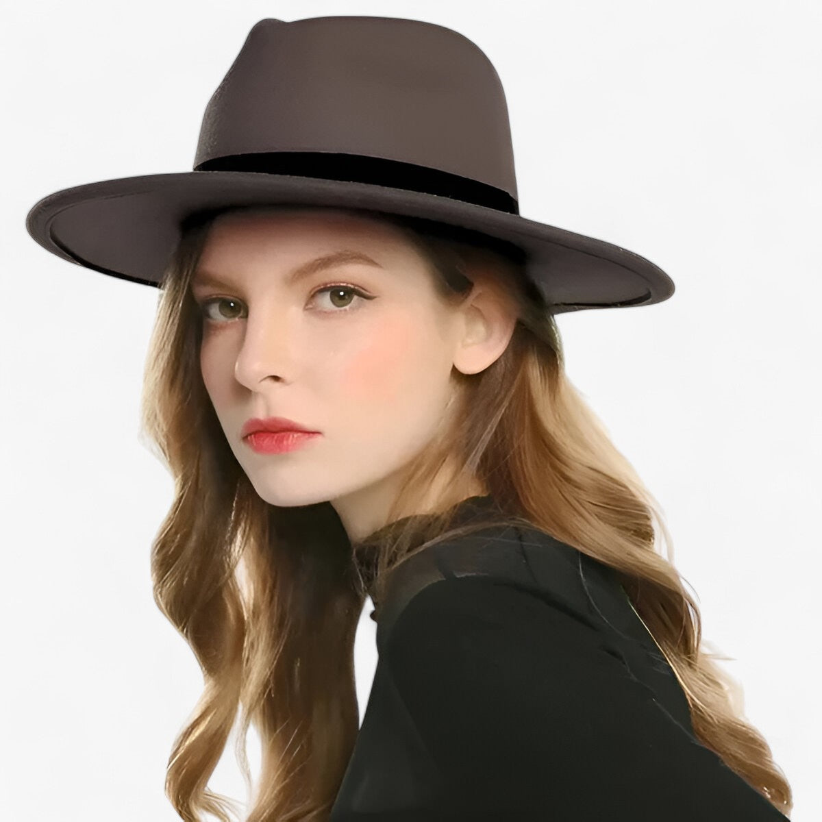 Chic Wool Fedora: Stay Warm & Stylish This Winter