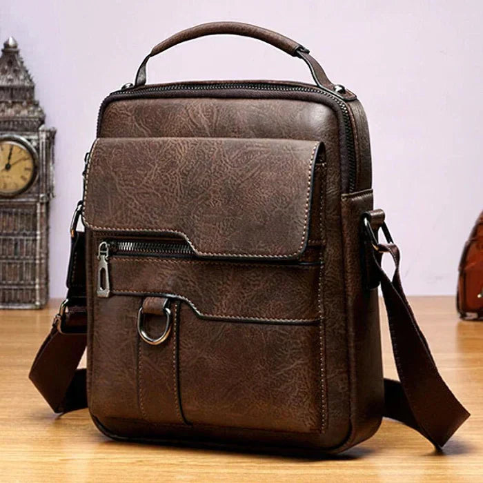 Chic Everyday Crossbody Bag in Premium Synthetic Leather