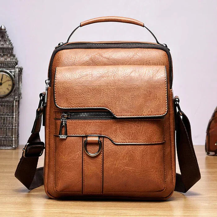 Chic Everyday Crossbody Bag in Premium Synthetic Leather