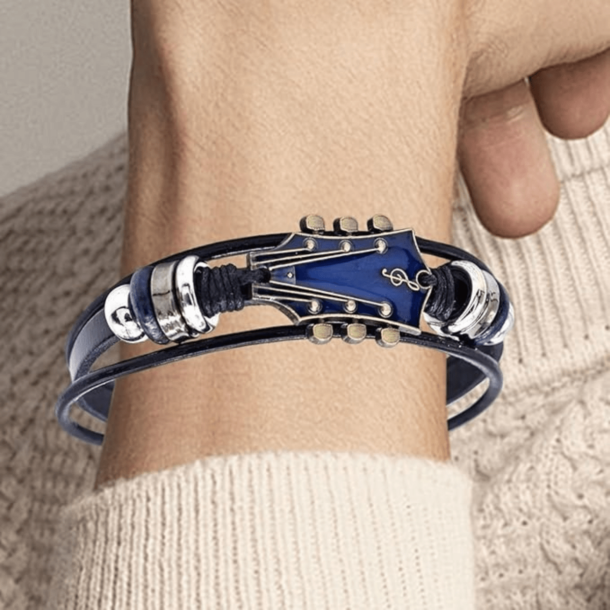 MelodyWrap - Elegant Leather Bracelet for Music Lovers