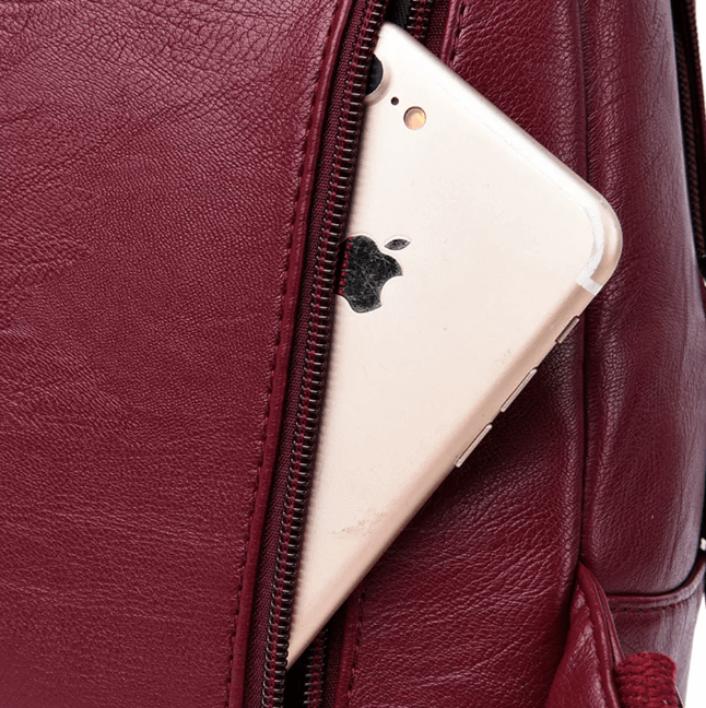 Secure & Stylish Leather Backpack for Everyday Adventures