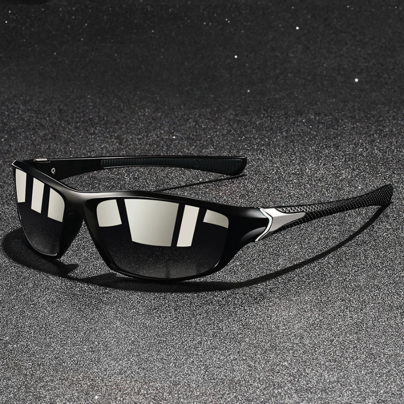 Men's Lightweight Sunglasses with Polarised Lenses and UV400 Protection