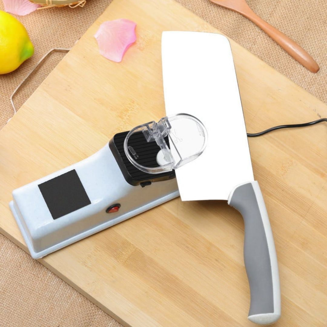 Knife Sharpener | Two-Stage Sharpening | Safe Guiding Slots | Cutting Power