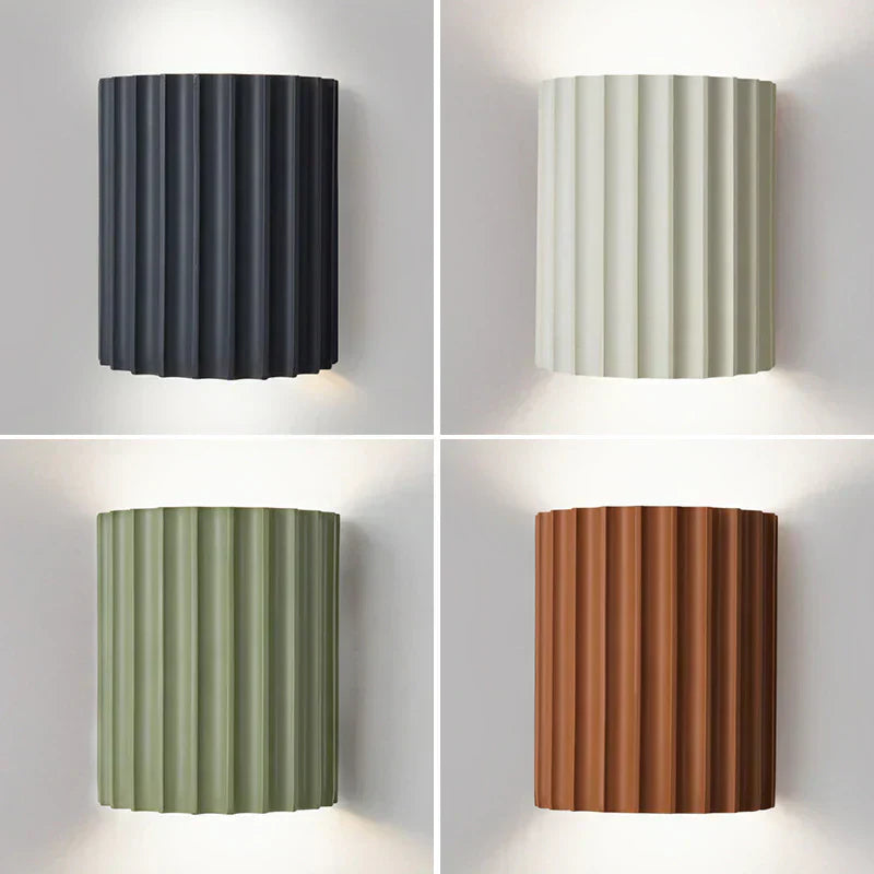 Elegant Dual-Glow LED Wall Fixture for Serene Spaces