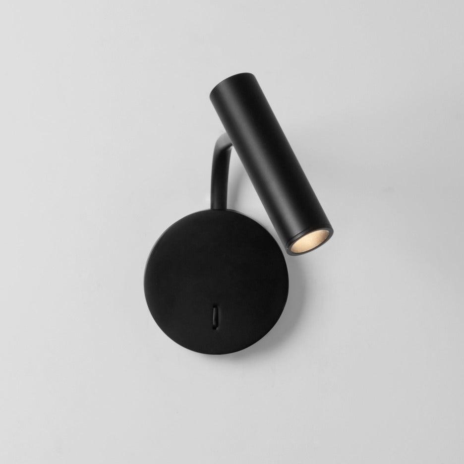 Sleek LED Wall Lamp with Flexible Arm – Stylish Indoor Lighting