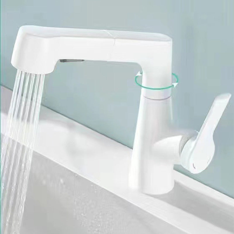 Sleek Bathroom Faucet with Retractable Spray Feature