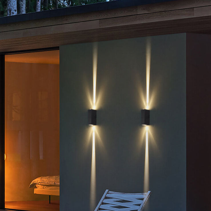 Sleek Waterproof LED Outdoor Wall Fixture for Modern Homes