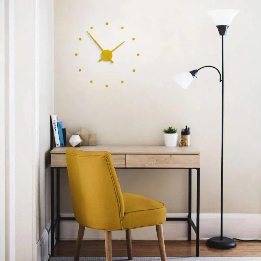 Elegant Round Silent Wall Clock with Modern Design