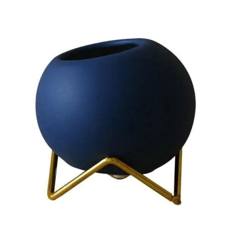 Stylish Ceramic Planter with Elegant Metal Stand