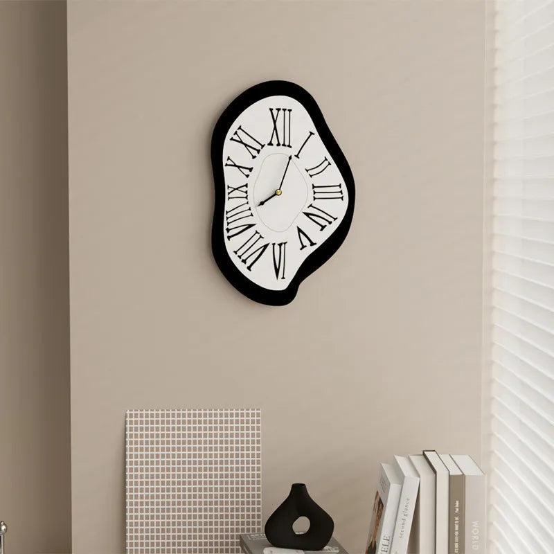 Artistic Timepiece - Elegant Silent Wall Decor for Any Room