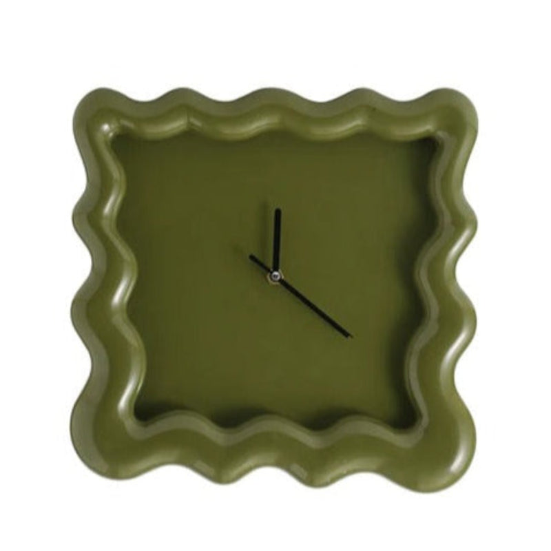 Sleek Silent Wall Clock in Matte Finish for Every Space