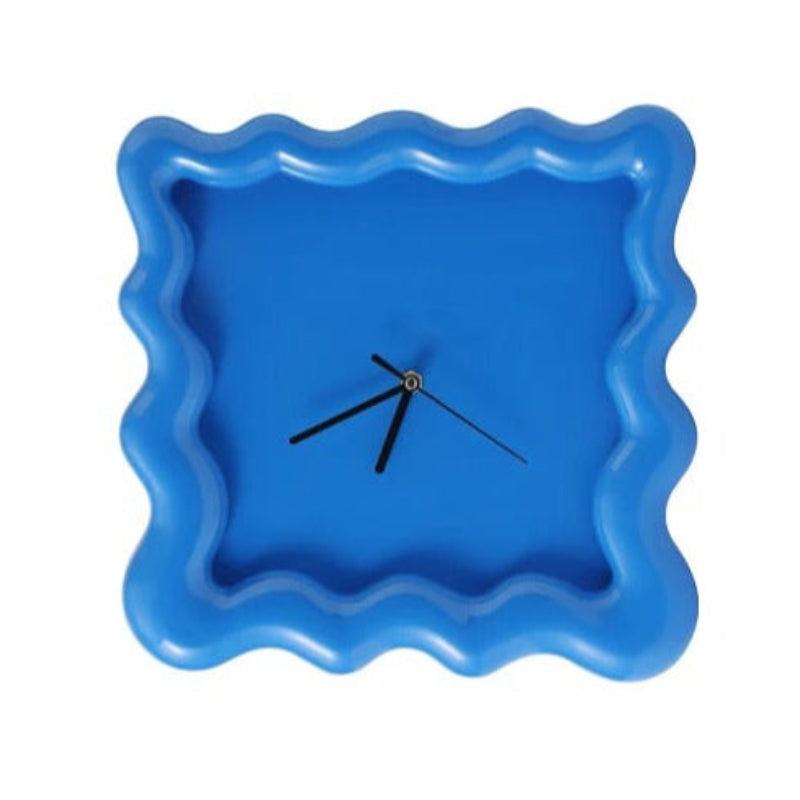 Sleek Silent Wall Clock in Matte Finish for Every Space