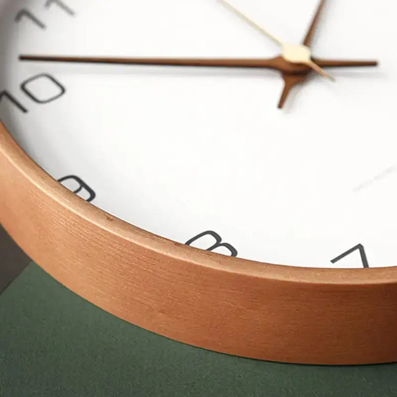 Elegant Wood Framed Silent Quartz Clock for Home Decor