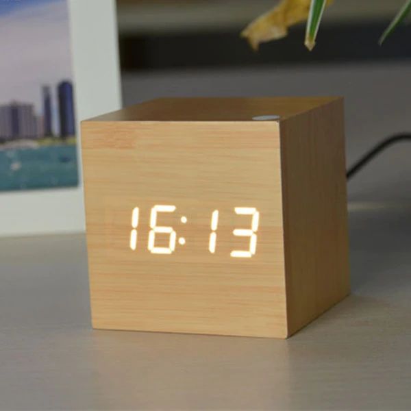 Chic Bamboo Cube Clock – Sleek Digital Timepiece for Any Space