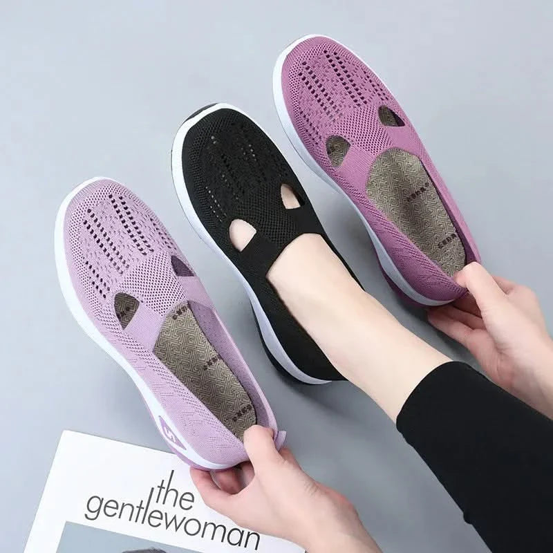 Lightweight Women's Sneakers with Soft Cushioning and Breathable Design