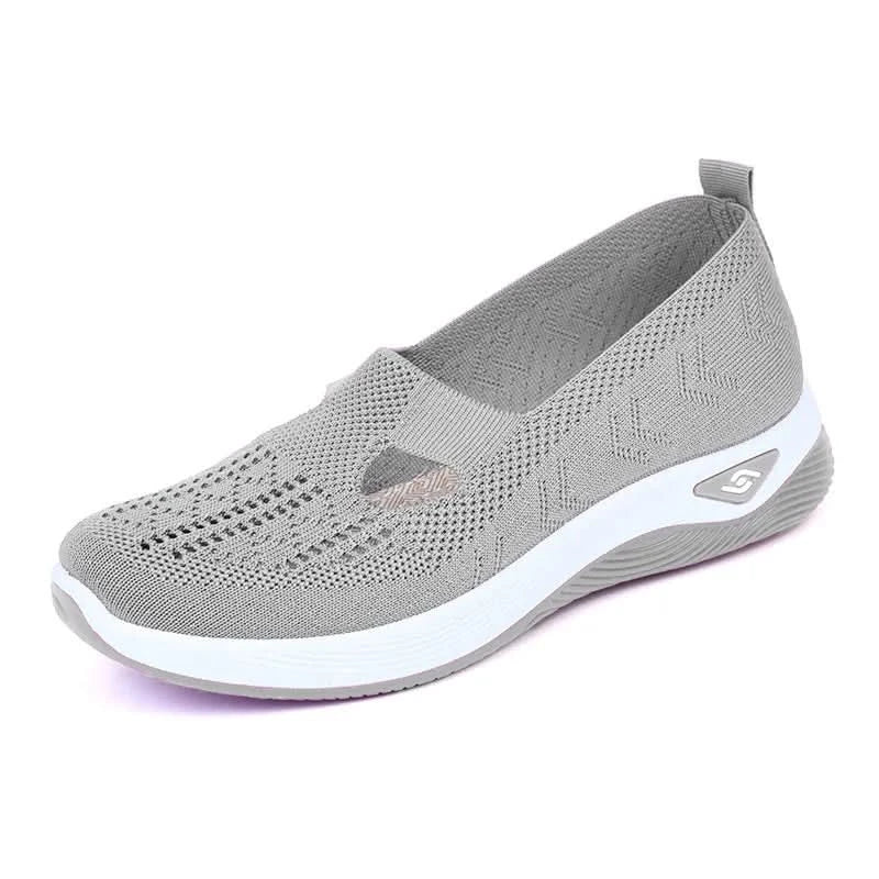 Lightweight Women's Sneakers with Soft Cushioning and Breathable Design