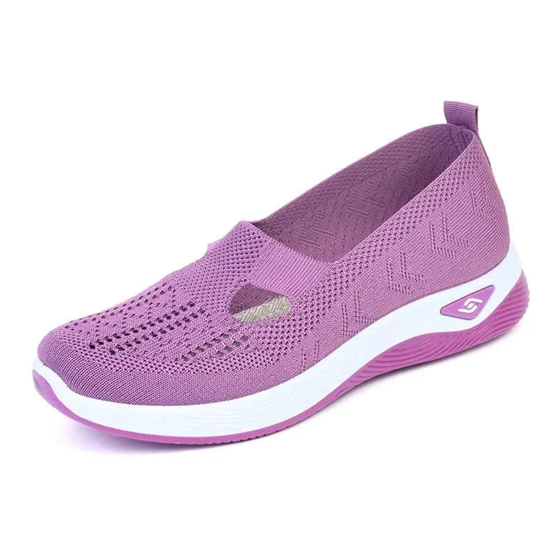Lightweight Women's Sneakers with Soft Cushioning and Breathable Design