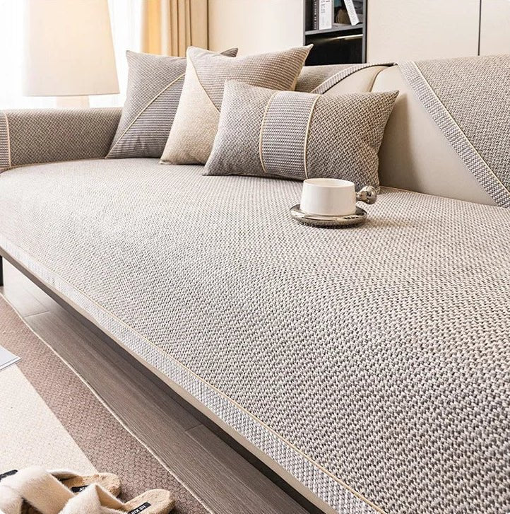 NaturaGuard – Breathable Non-Slip Sofa Protector Cover