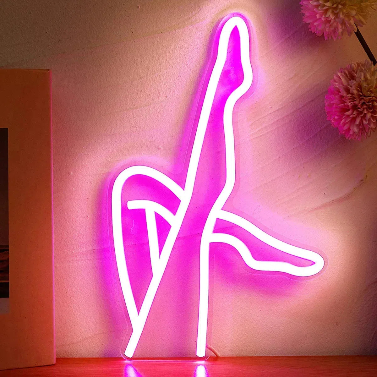 Chic Pink LED Neon Wall Light - USB Powered Décor