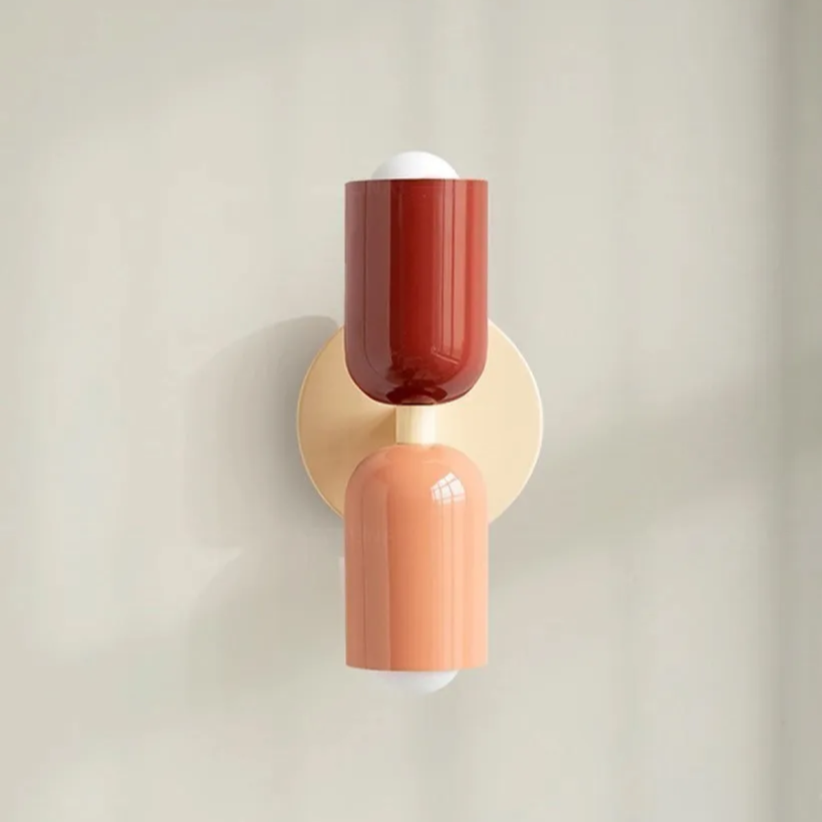 Simplicity Shine: Modern LED Wall Lamp for Indoor Spaces