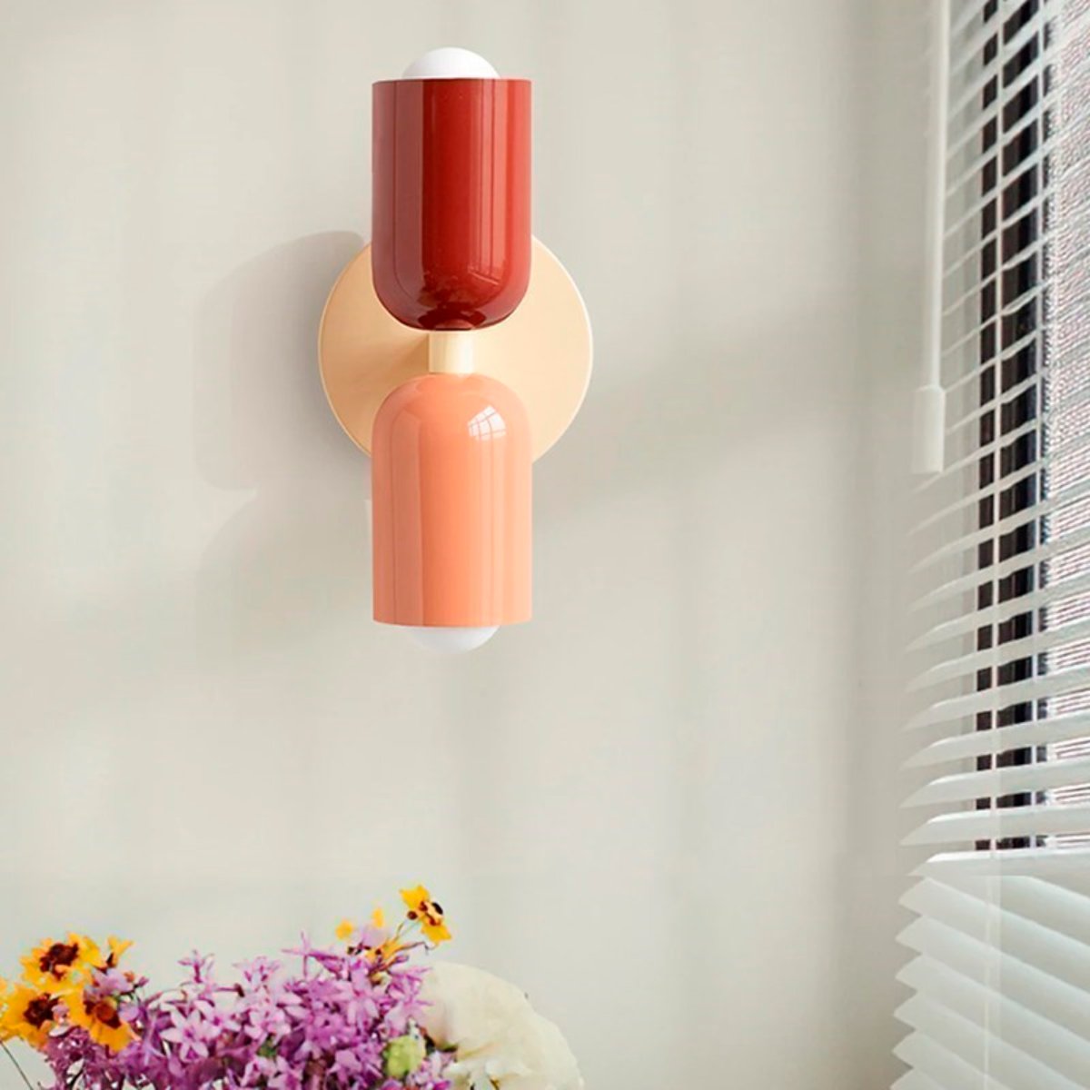 Simplicity Shine: Modern LED Wall Lamp for Indoor Spaces