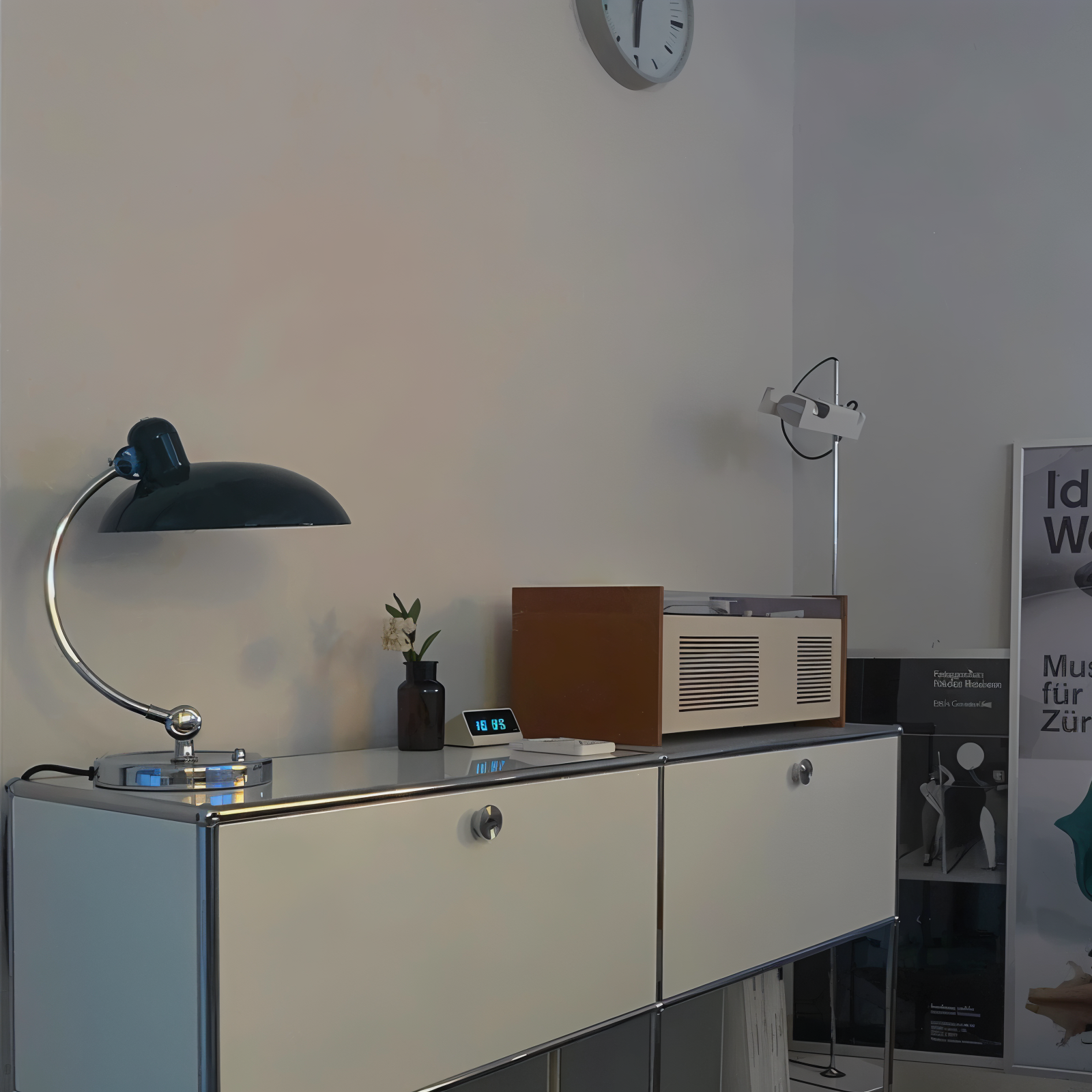 Classic Elegance Adjustable Dome Lamp for Reading and Work