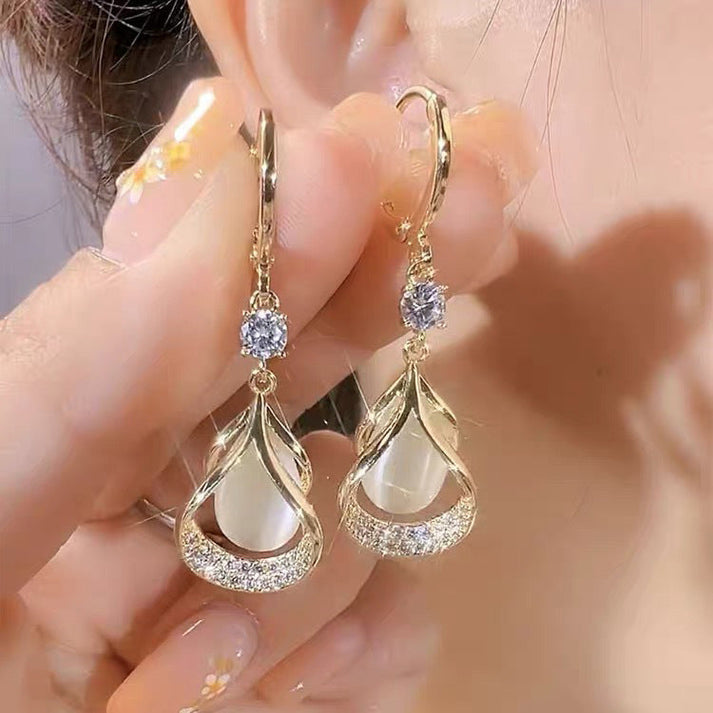 Magnetic Earrings with Germanium and Garnet - Vitality Boost