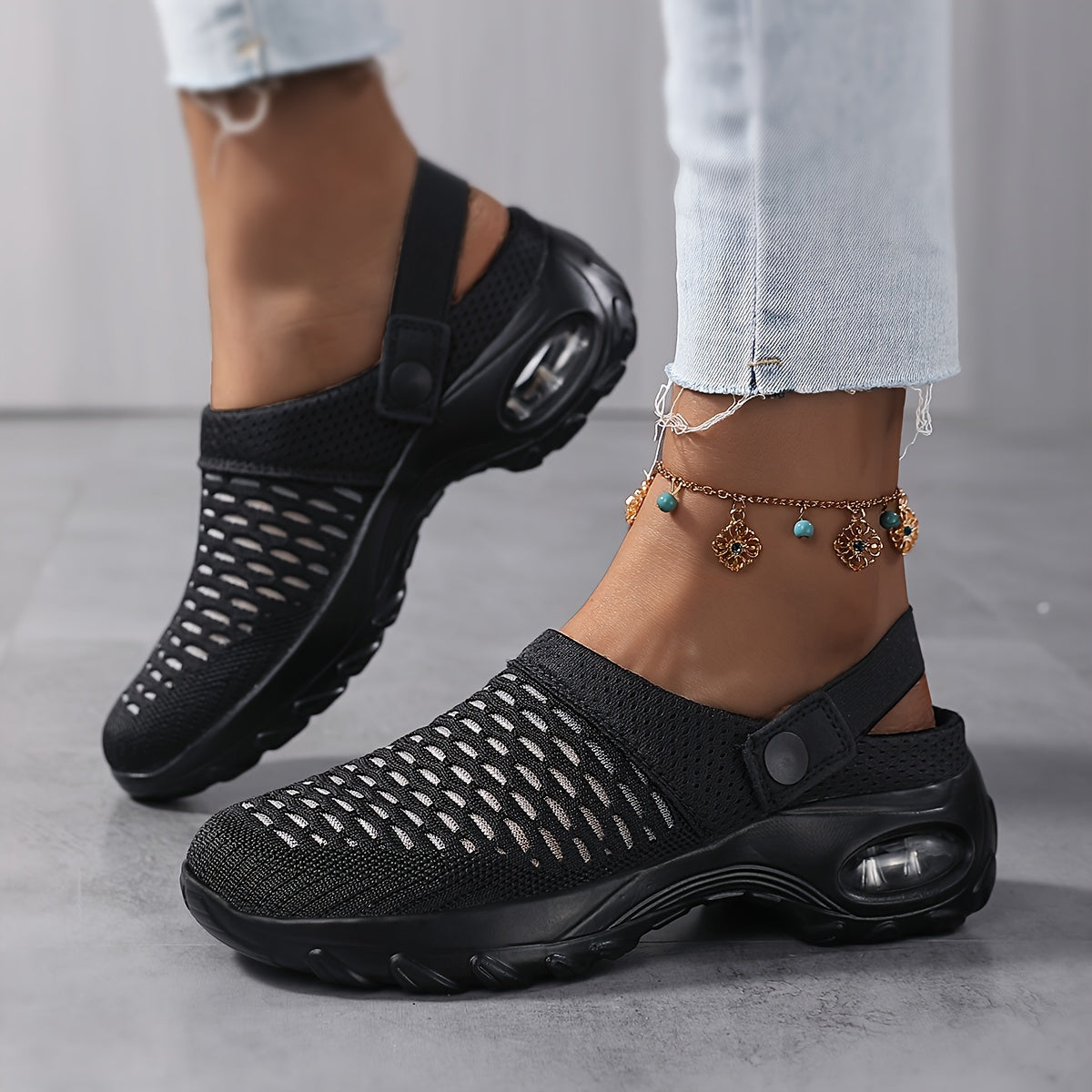 Women's Orthopedic Mesh Clogs | Air Cushion Comfort | Non-Slip Slippers