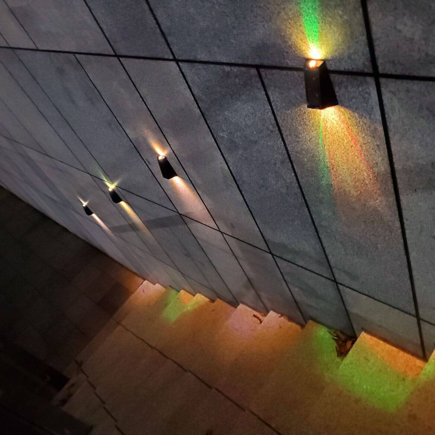 Solar-Powered RGB Outdoor Wall Light – Compact & Versatile