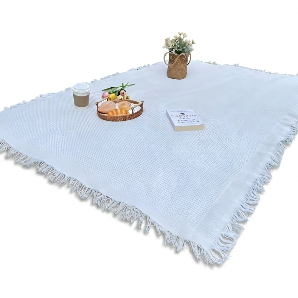 Large Foldable and Lightweight Outdoor Picnic Blanket