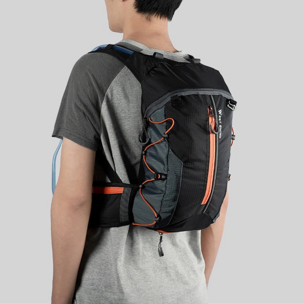 Ultimate Cycling Gear: Lightweight Backpack with Hydration Features