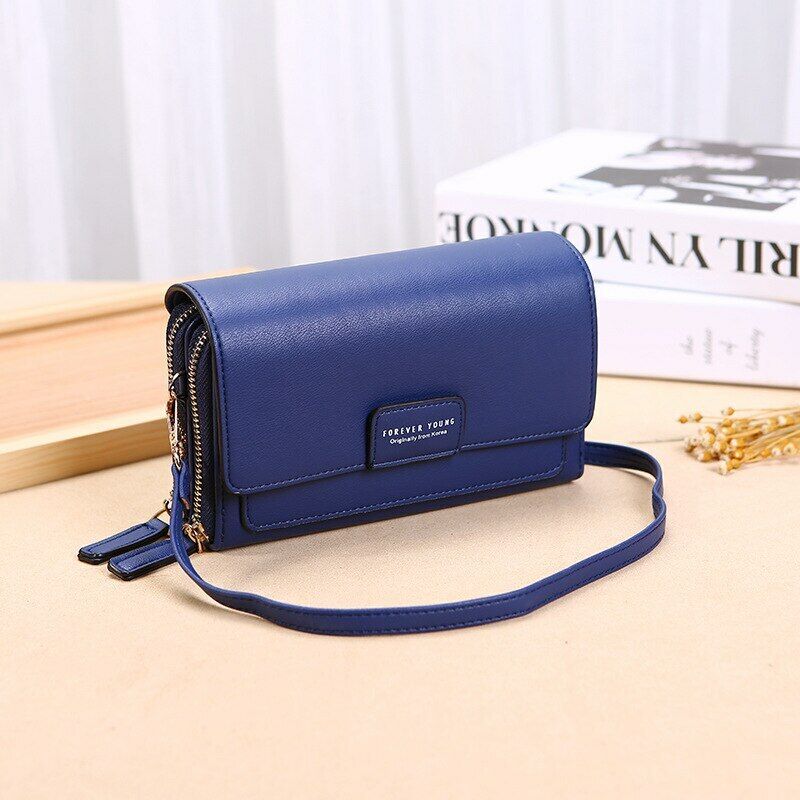 Chic Leather Crossbody Bag for Effortless Style and Function