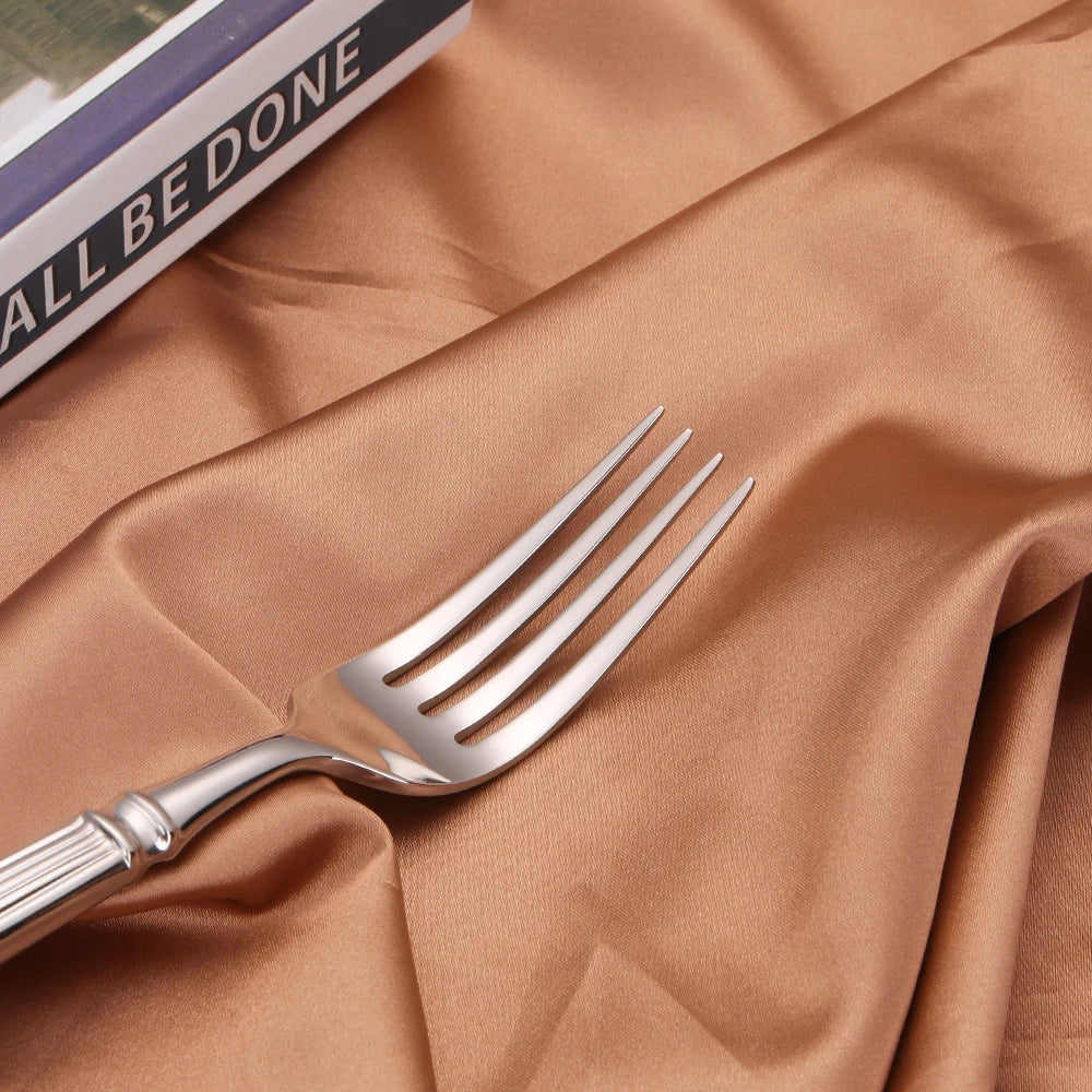 Sophisticated Stainless Steel Dining Cutlery Set with Mirror Finish