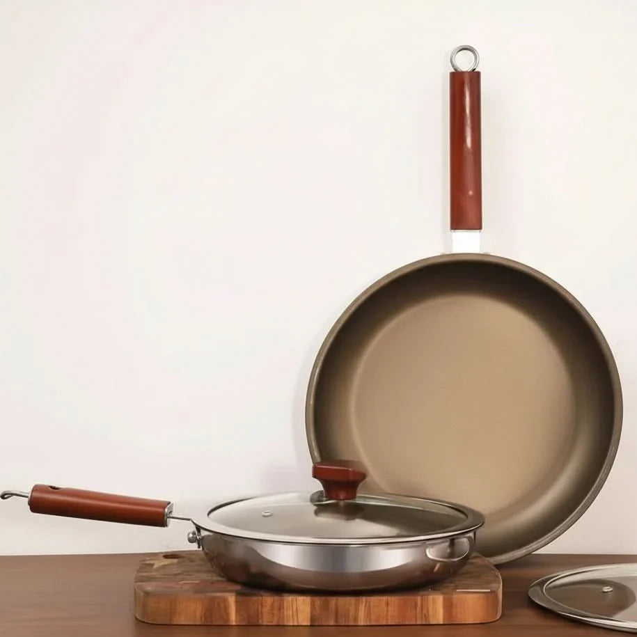 Versatile Cooking Pan for Gas and Induction Stoves