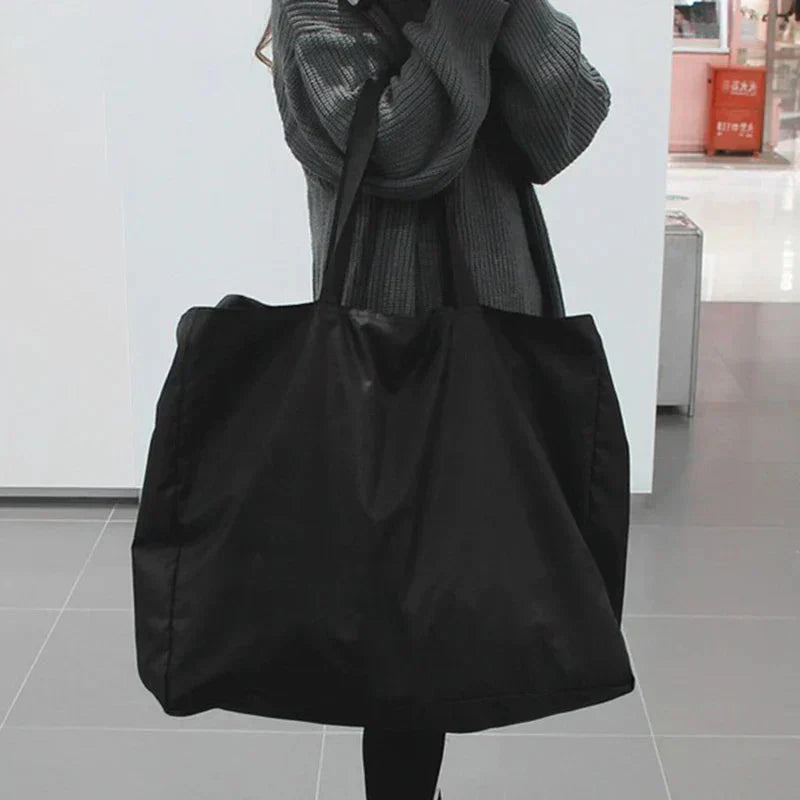 Foldable Travel Bag | Water-Resistant | Lightweight and Space-Saving