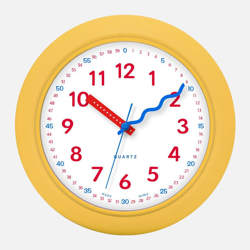 Stylish Indoor Wall Clock with Silent Movement - 21.5 cm