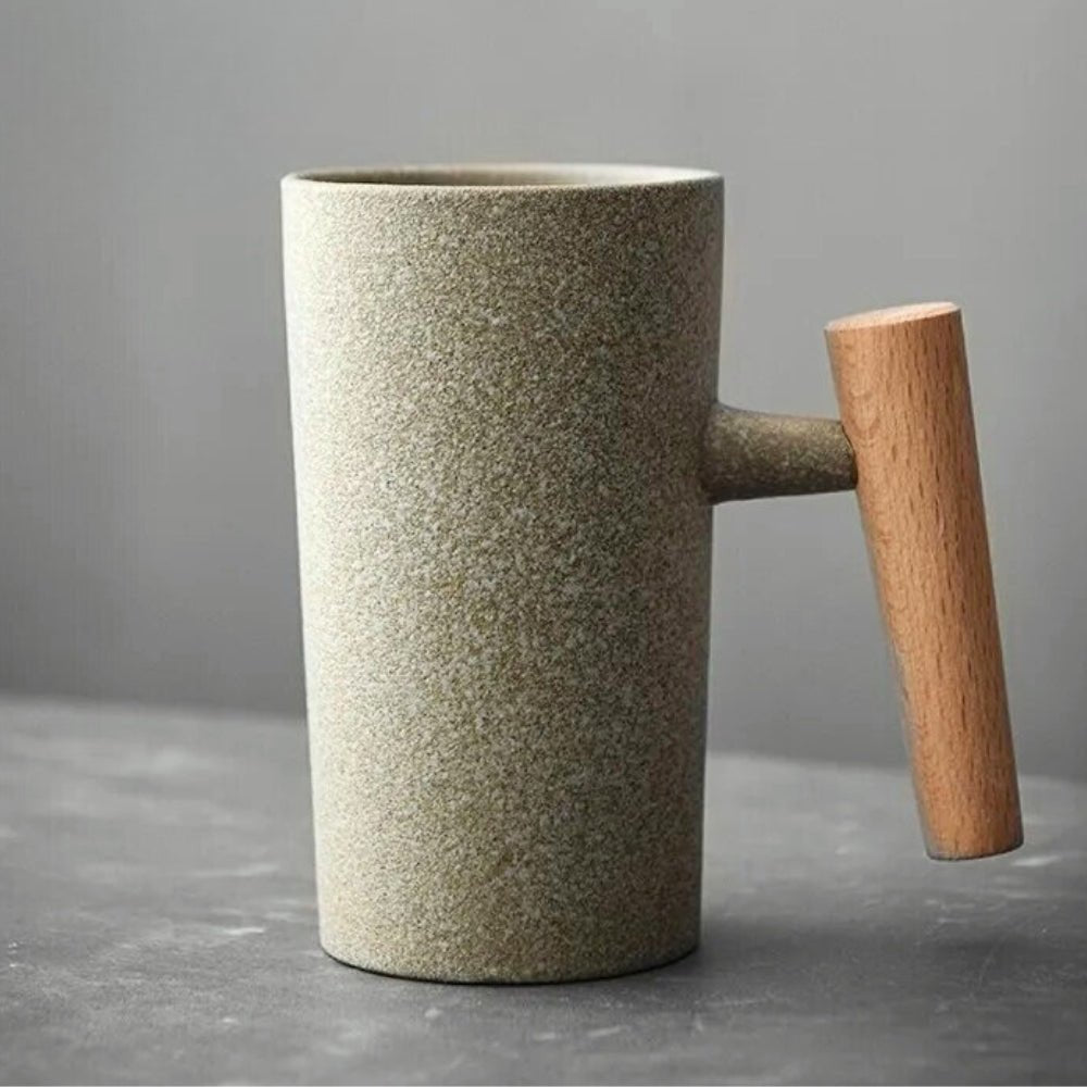 Classic Ceramic Coffee Mug for Everyday Enjoyment