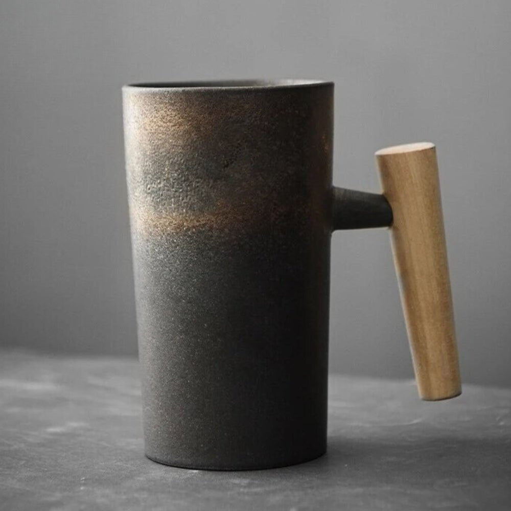 Classic Ceramic Coffee Mug for Everyday Enjoyment