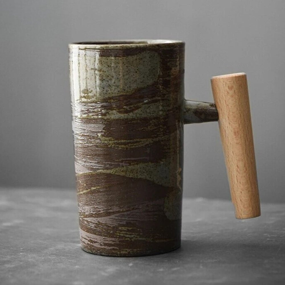 Classic Ceramic Coffee Mug for Everyday Enjoyment