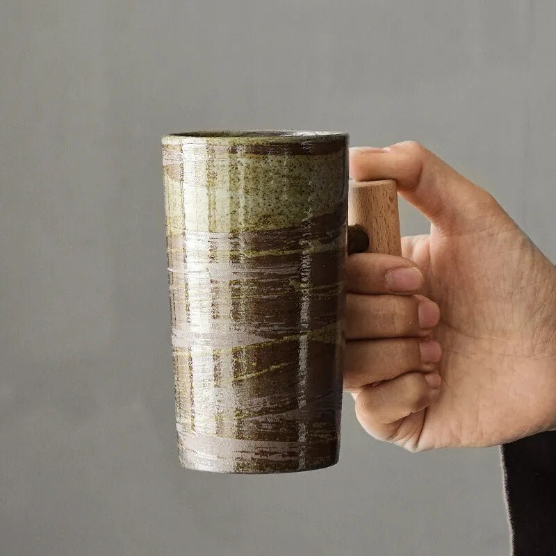 Classic Ceramic Coffee Mug for Everyday Enjoyment