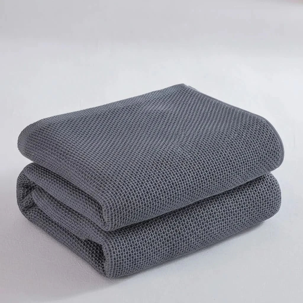 Lightweight Muslin Throw Blanket for Sofa and Bed Use