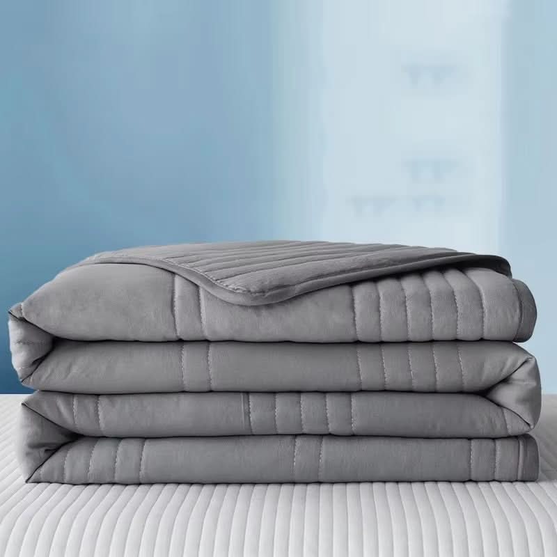 Soft and Breathable Thin Cooling Blanket for Comfortable Sleep