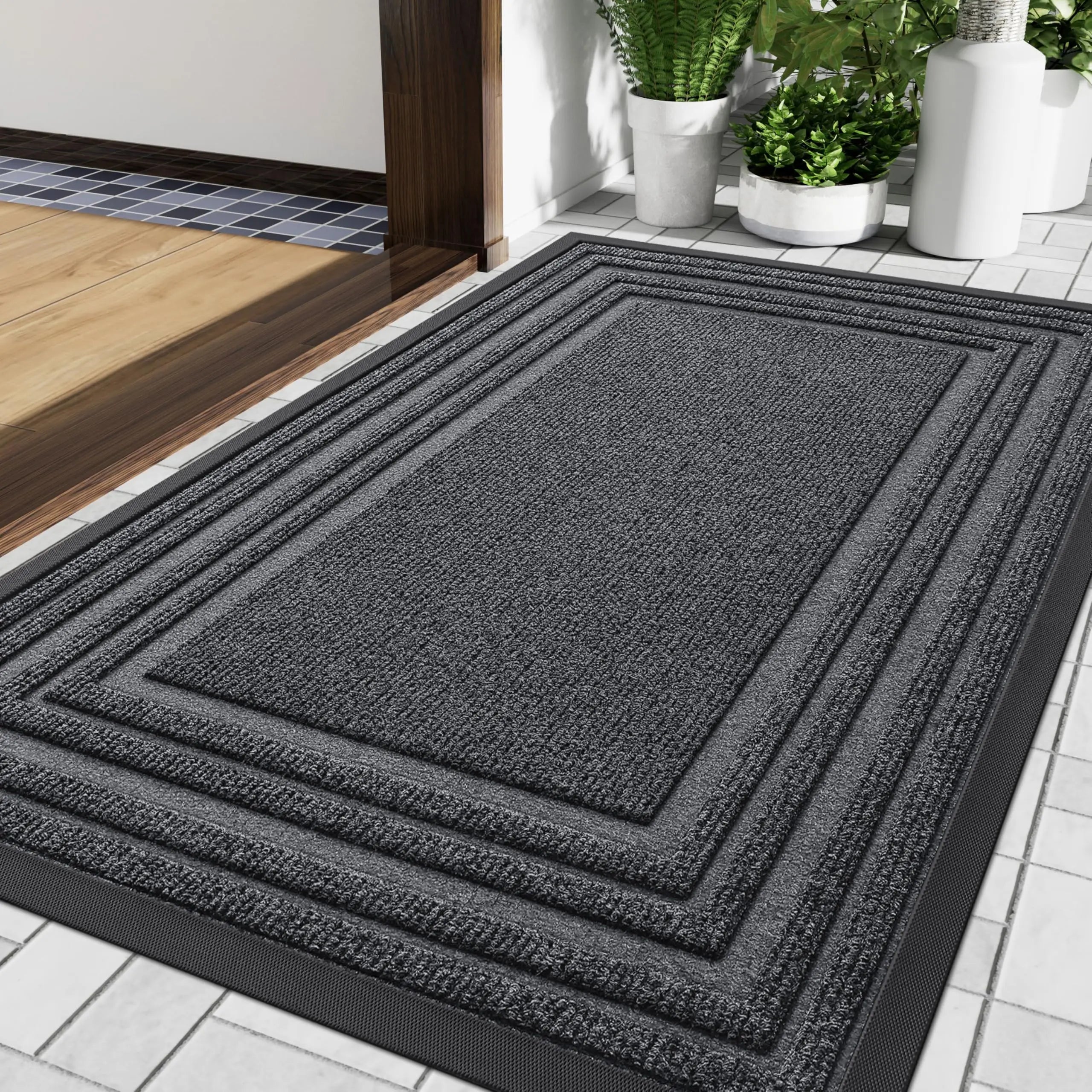 Durable Non-Slip Entrance Mat Crafted from Natural Rubber
