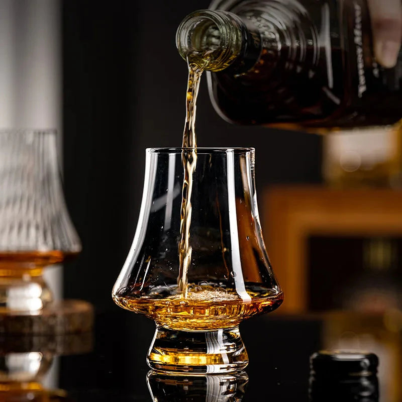 Aroma-Enhancing Shaped Glasses for Whisky Enjoyment