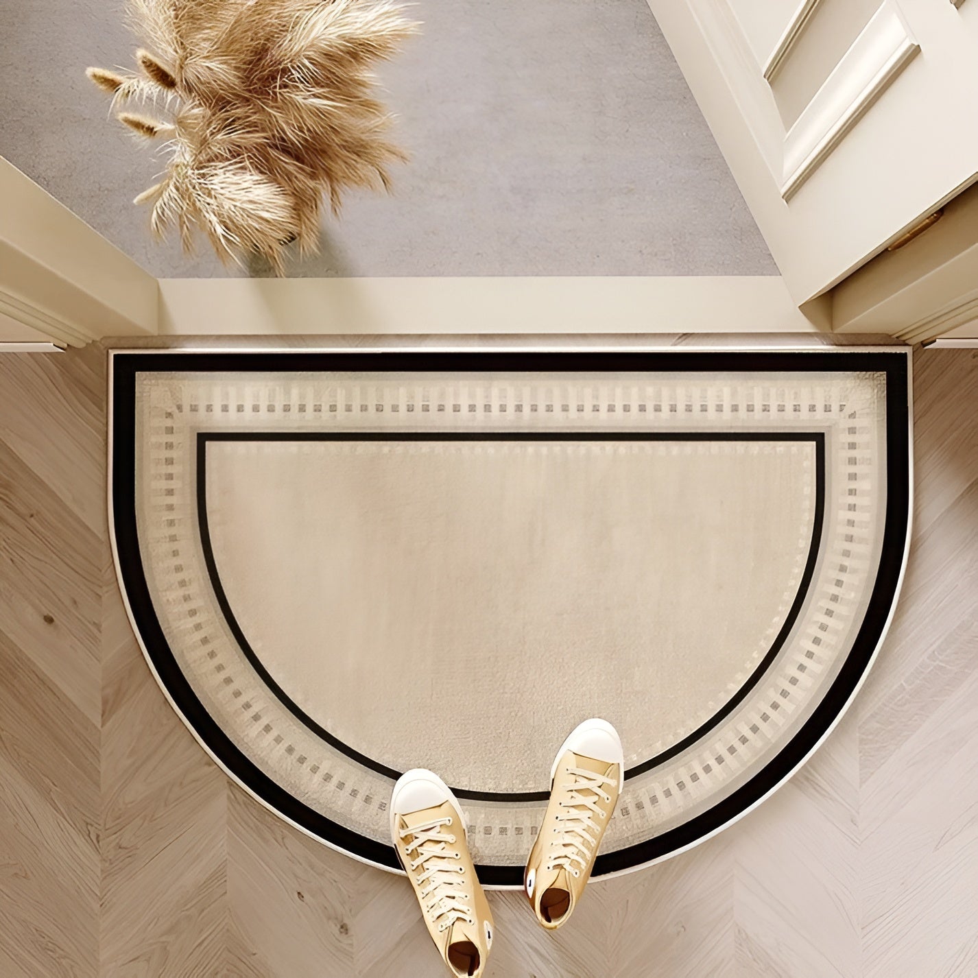 Stylish Half-Moon Entry Mat – Slip-Resistant Welcome Mat for Home