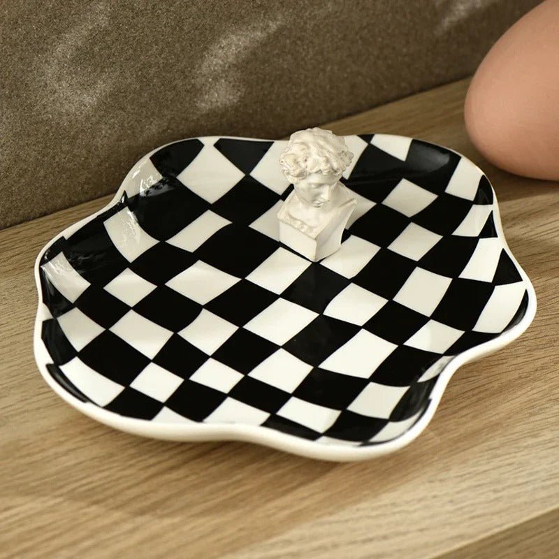 Vibrant Round Serving Tray - 23 cm for Effortless Entertaining