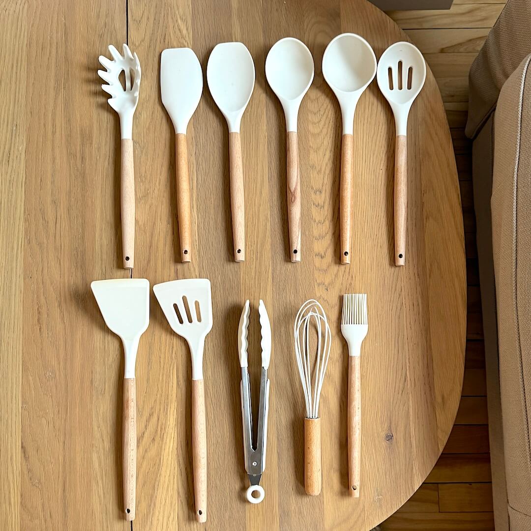 Essential 11-Piece Kitchen Tool Set with Silicone Heads