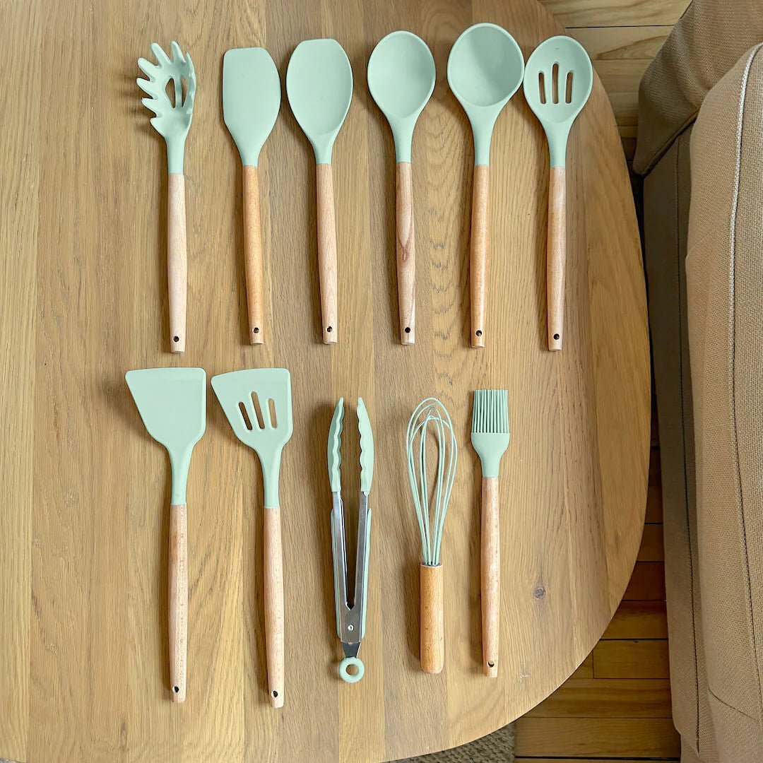 Essential 11-Piece Kitchen Tool Set with Silicone Heads