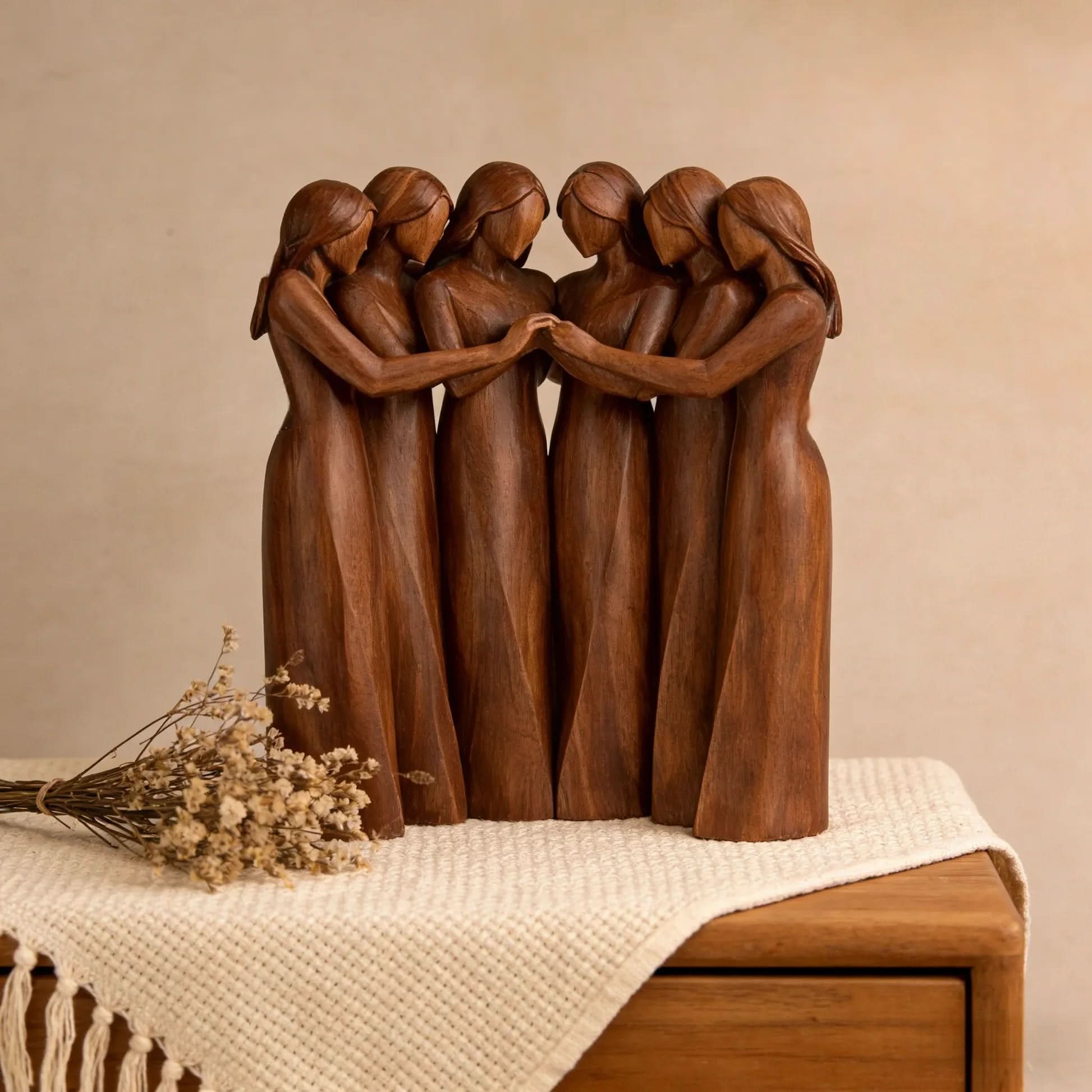 Chic Resin Friendship Figurine for Sisterly Bonds